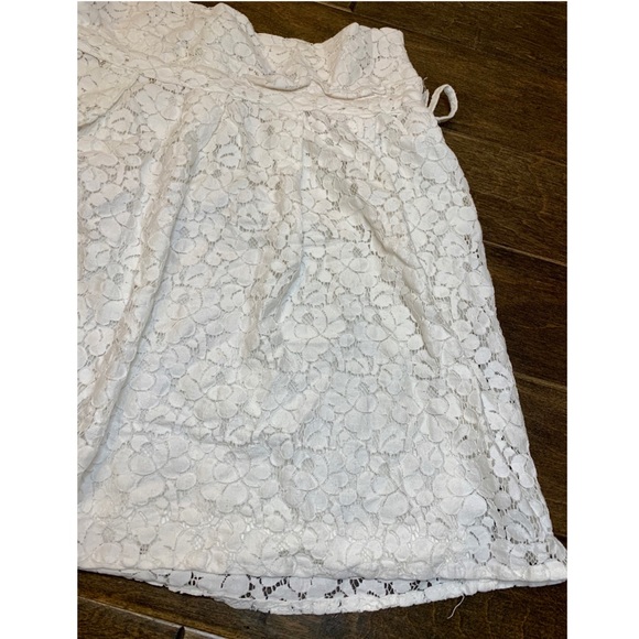 Bebe laced flared skirt - Picture 4 of 4